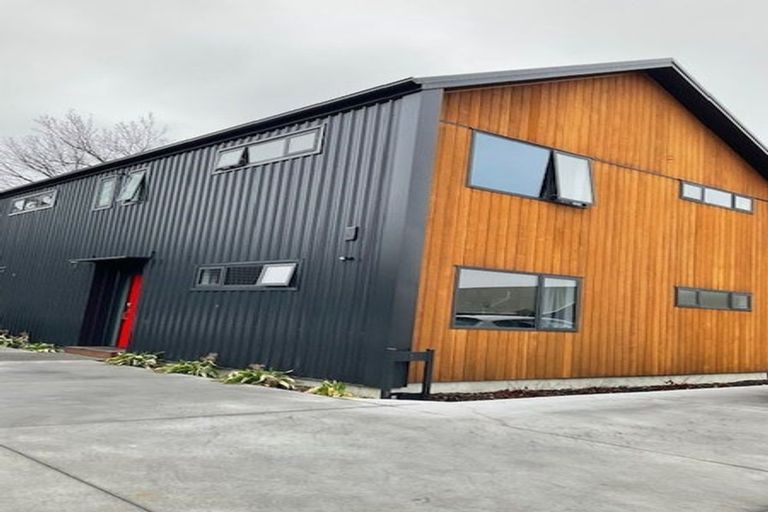 Photo of property in 1/24 Wharenui Road, Upper Riccarton, Christchurch, 8041