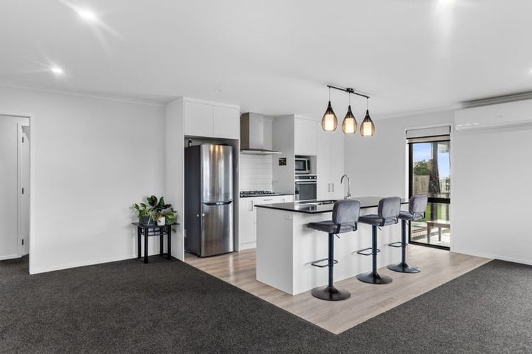 Photo of property in 9 Rylstone Way, Te Kauwhata, 3710