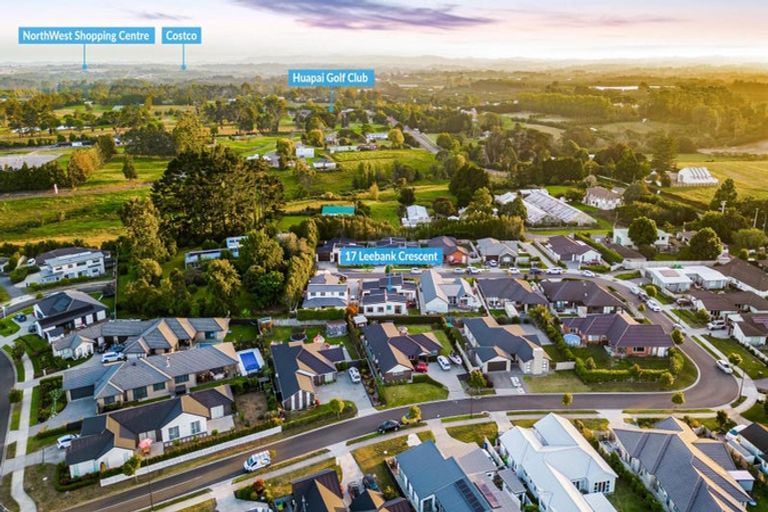 Photo of property in 17 Leebank Crescent, Riverhead, 0820