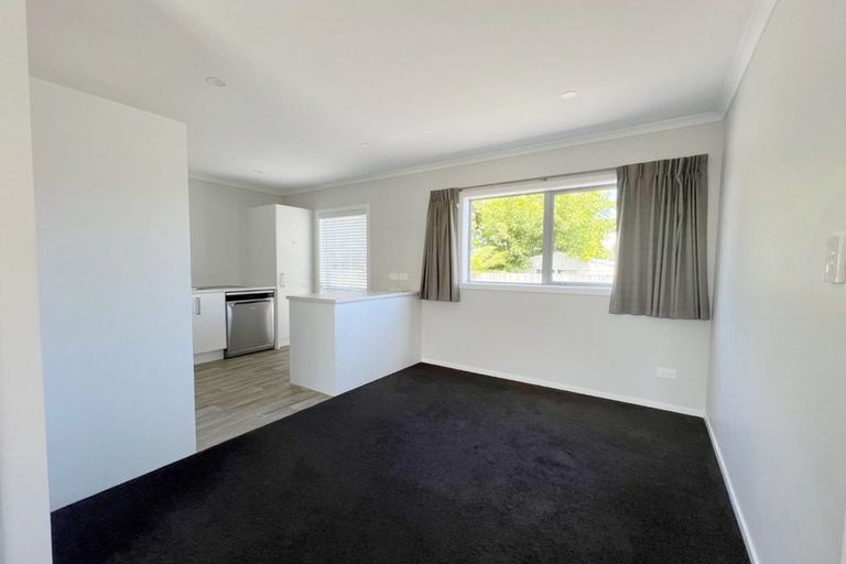 Photo of property in 14u6 Breckons Avenue, Nawton, Hamilton, 3200