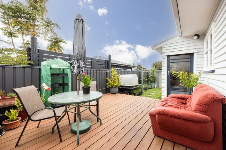 Photo of property in 66 Murphy Road, Taradale, Napier, 4112