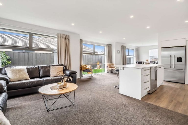 Photo of property in 12 Castleton Drive, Rolleston, 7615