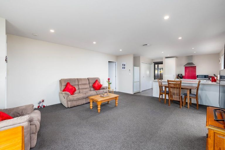 Photo of property in 22 Ingrid Street, Parklands, Christchurch, 8083