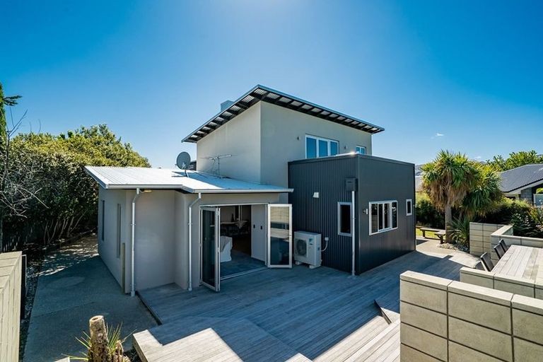 Photo of property in 8 Pisa Moorings Road, Mount Pisa, Cromwell, 9383