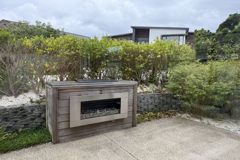 Photo of property in 13 Tuatini Place, Long Bay, Auckland, 0630