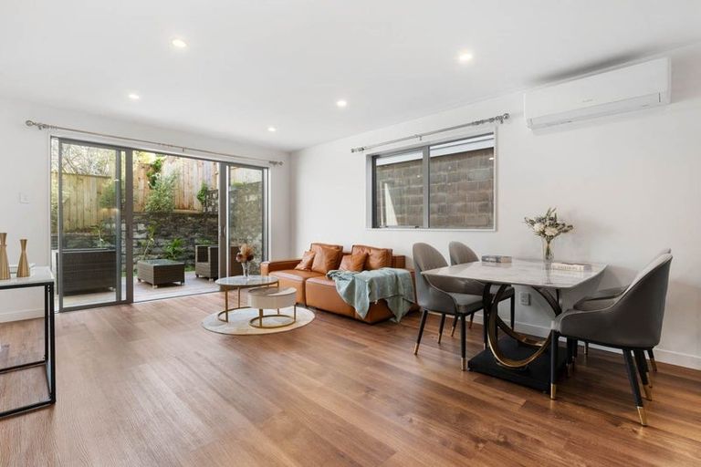 Photo of property in 32b Gulf View Road, Murrays Bay, Auckland, 0630