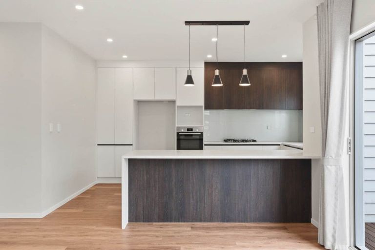 Photo of property in 28 Gecko Road, Hobsonville, Auckland, 0616