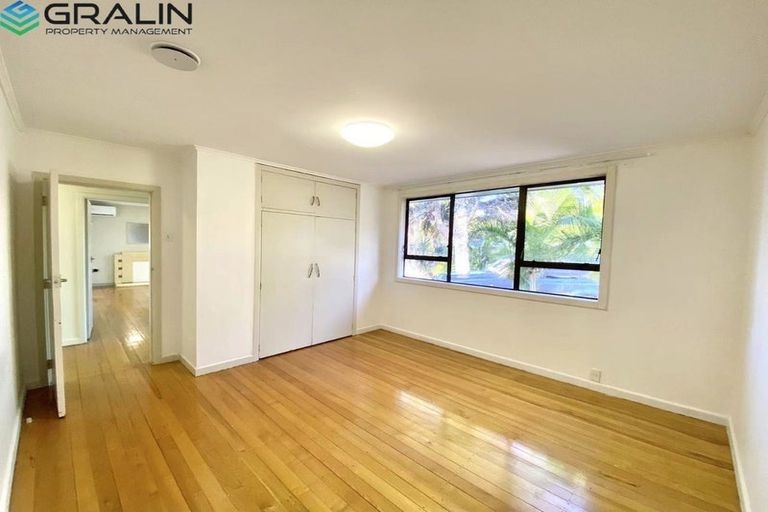 Photo of property in 101 Matipo Road, Te Atatu Peninsula, Auckland, 0610