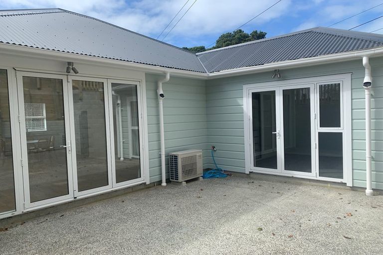 Photo of property in 16a Florence Street, Newtown, Wellington, 6021