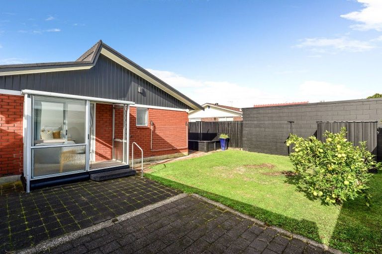 Photo of property in 5 Krippner Place, Dinsdale, Hamilton, 3204