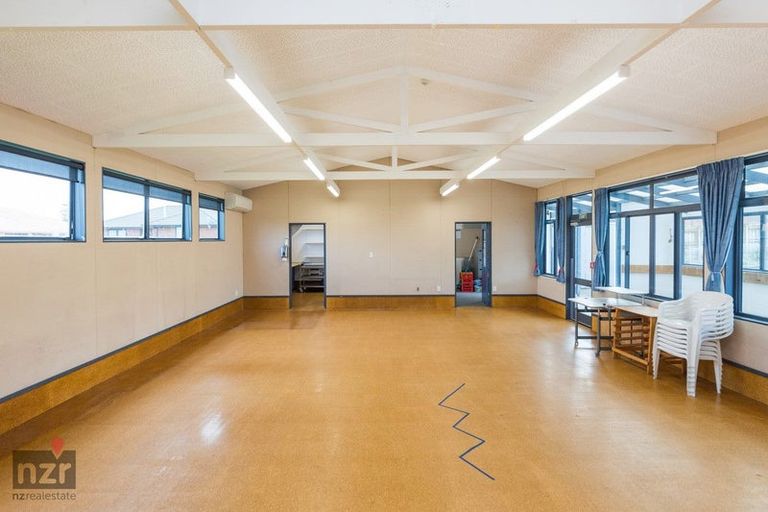 Photo of property in 51 Parnell Heights Drive, Kelvin Grove, Palmerston North, 4414