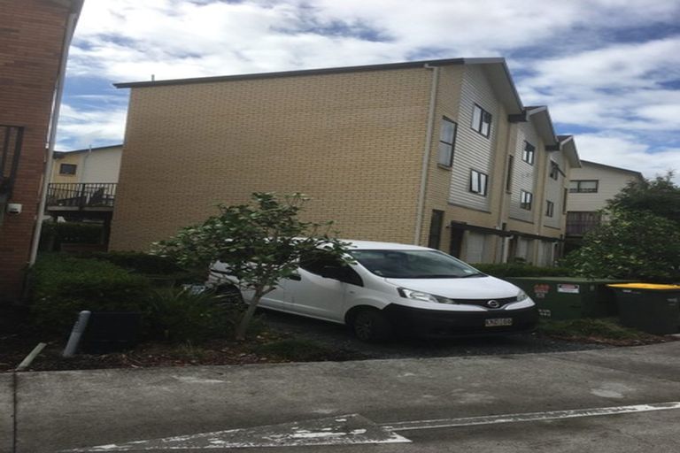 Photo of property in St Claire Village, 221/172 Mcleod Road, Te Atatu South, Auckland, 0610