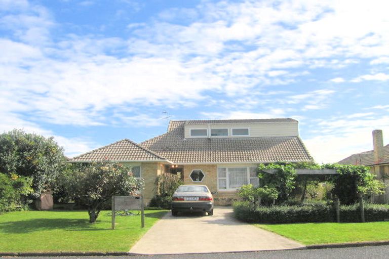 Photo of property in 14 Coates Road, Papatoetoe, Auckland, 2025