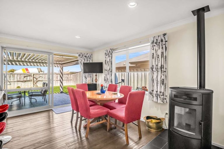 Photo of property in 2/3 Retallick Way, Amberley, 7410