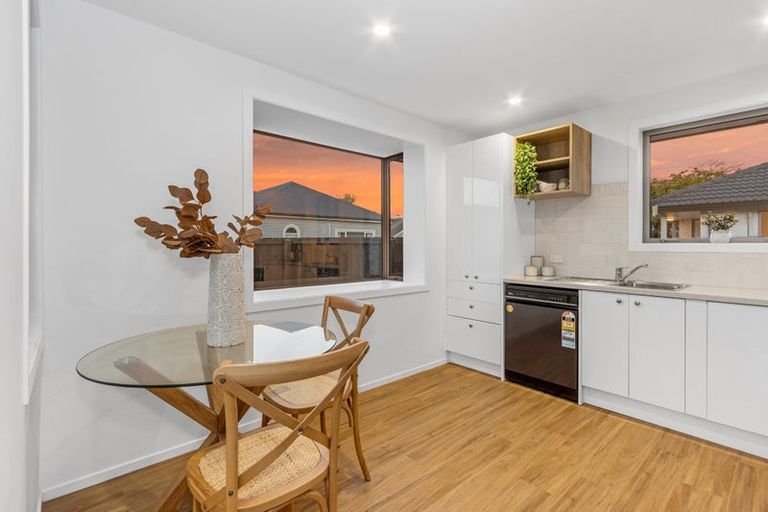 Photo of property in 60 Mays Road, St Albans, Christchurch, 8052