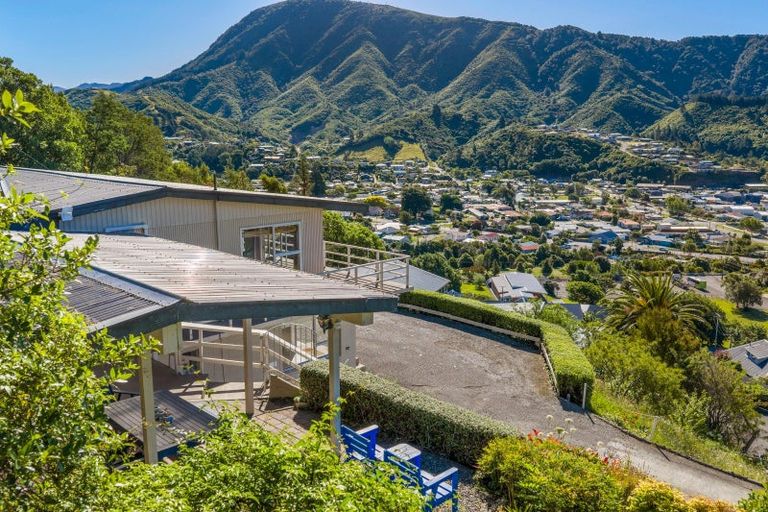 Photo of property in 45a Otago Street, Picton, 7220