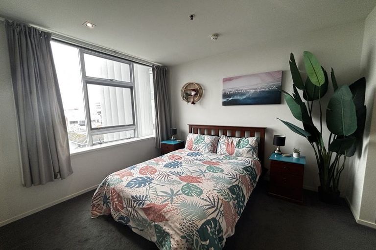 Photo of property in 22 Liardet Apartments, 303/22 Liardet Street, New Plymouth, 4310
