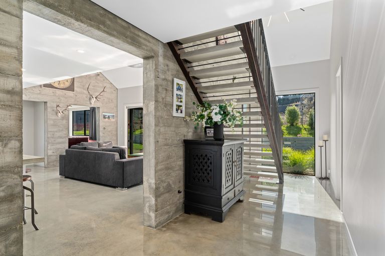 Photo of property in 5 Mills Road, Wanaka, 9305