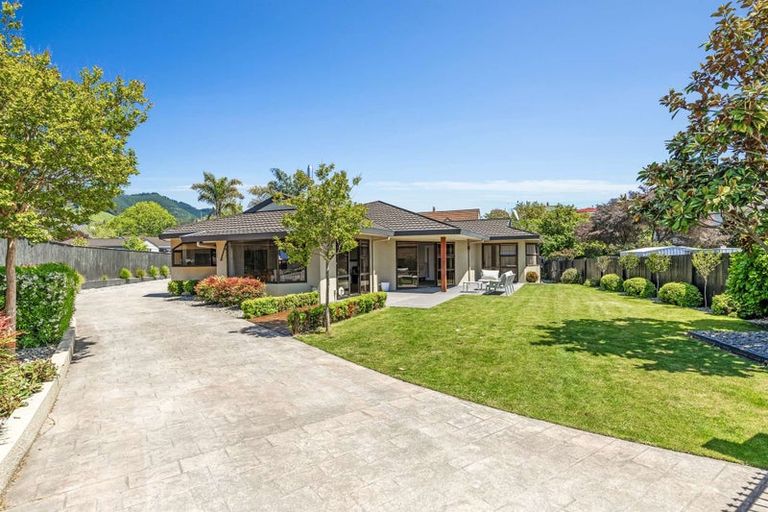 Photo of property in 10 James Place, Richmond, 7020