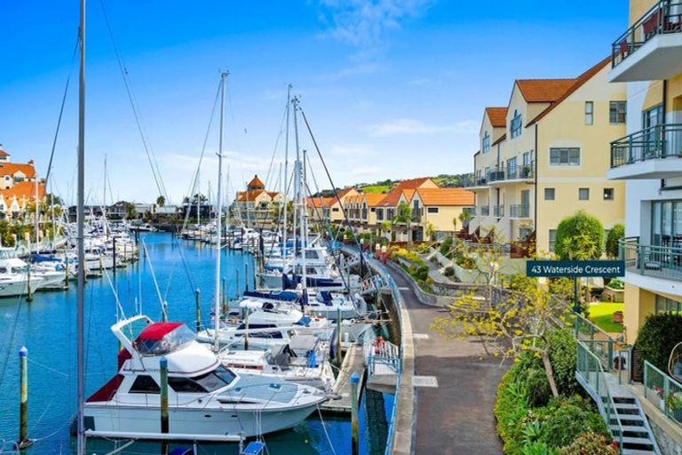 Photo of property in 43 Waterside Crescent, Gulf Harbour, Whangaparaoa, 0930