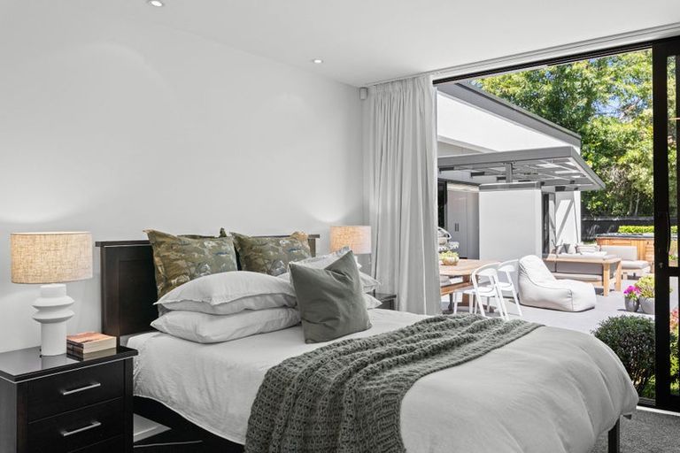 Photo of property in 7 Carnaby Close, St Albans, Christchurch, 8052