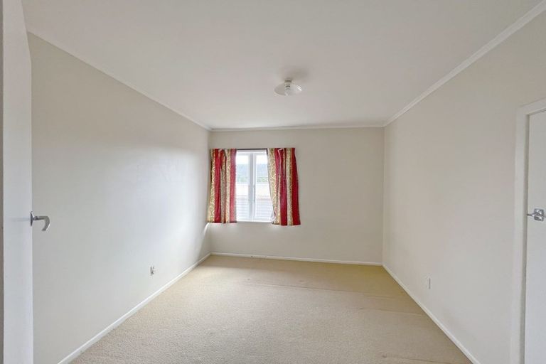 Photo of property in 20 Copley Street, New Lynn, Auckland, 0600