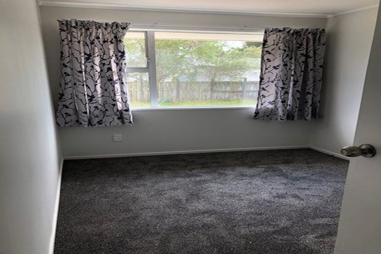Photo of property in 2/13 Huia Road, Papatoetoe, Auckland, 2025