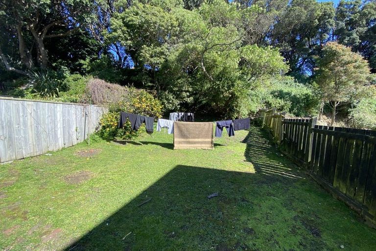 Photo of property in 2a Russell Terrace, Newtown, Wellington, 6021