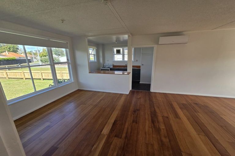 Photo of property in 15 Willis Street, Bader, Hamilton, 3206