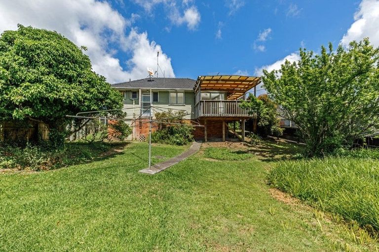 Photo of property in 15 Lauderdale Road, Birkdale, Auckland, 0626