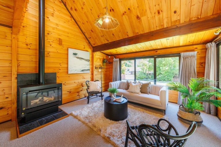 Photo of property in 3 Suffolk Crescent, Feilding, 4702