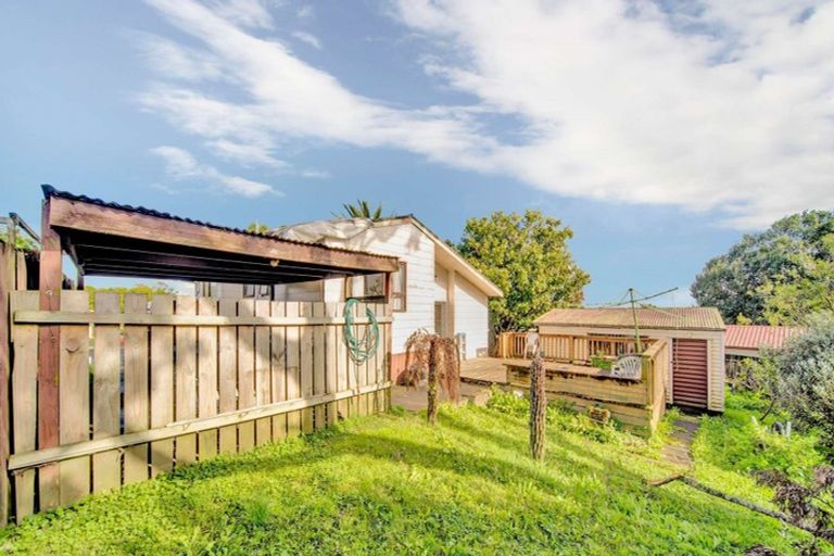 Photo of property in 7 Lismore Place, Papatoetoe, Auckland, 2025