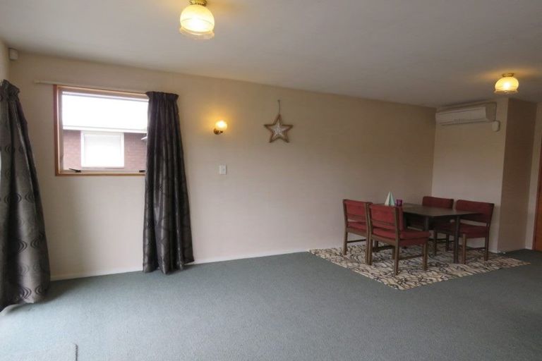Photo of property in 1/8 Peverel Street, Riccarton, Christchurch, 8011