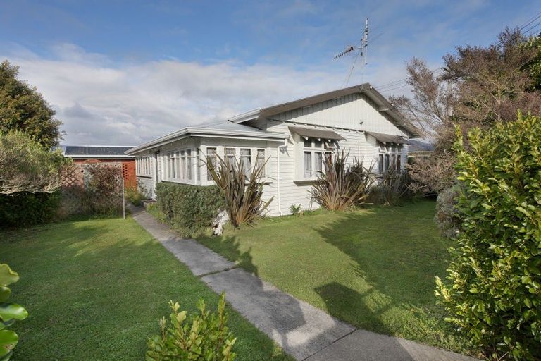 Photo of property in 49 Stewart Street, Marton, 4710