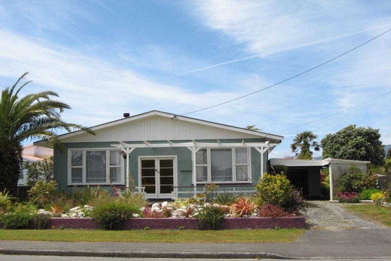 Photo of property in 249 Palmerston Street, Westport, 7825
