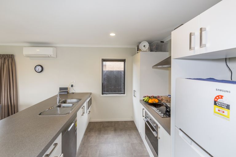 Photo of property in 35 Maclaren Road, Wigram, Christchurch, 8042