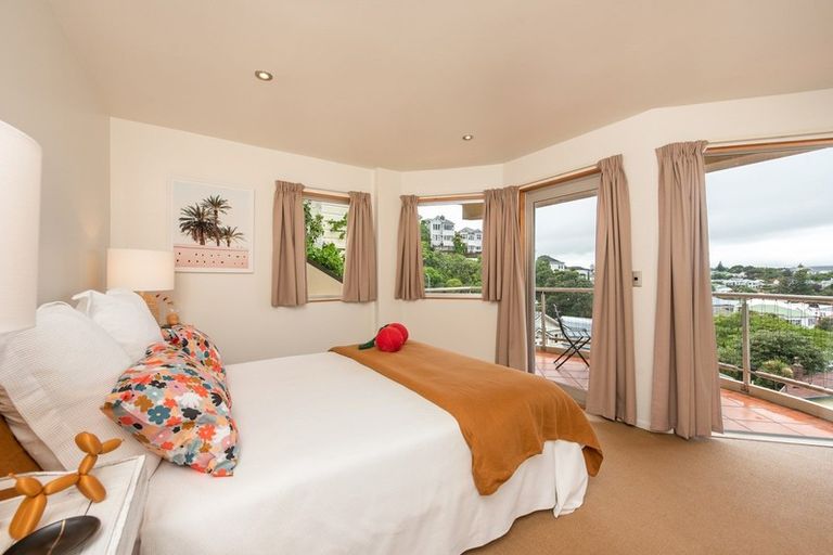 Photo of property in 12a Hinau Road, Hataitai, Wellington, 6021