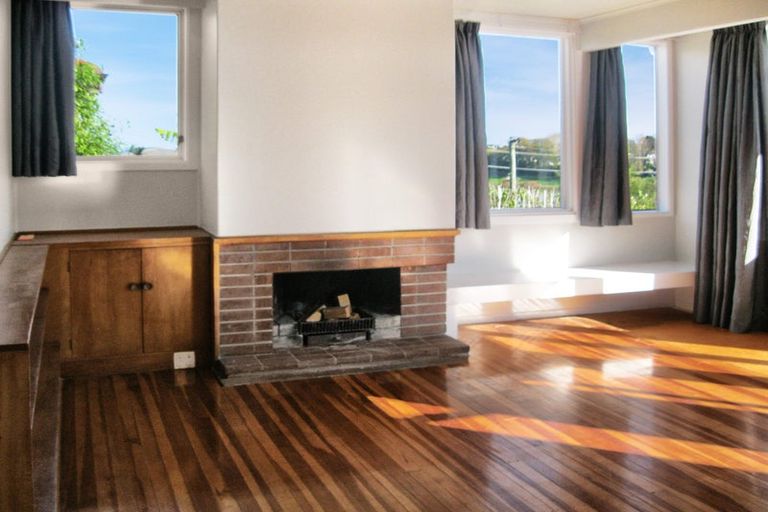 Photo of property in 31 Kawerau Avenue, Devonport, Auckland, 0624
