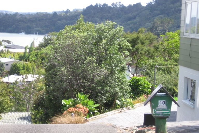 Photo of property in 40 Oruamo Place, Beach Haven, Auckland, 0626