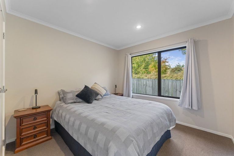 Photo of property in 19 Brompton Close, Richmond Heights, Taupo, 3330