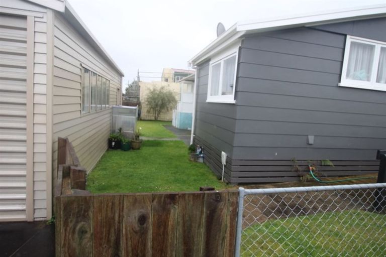 Photo of property in 7-7a Duke Street, Tokoroa, 3420