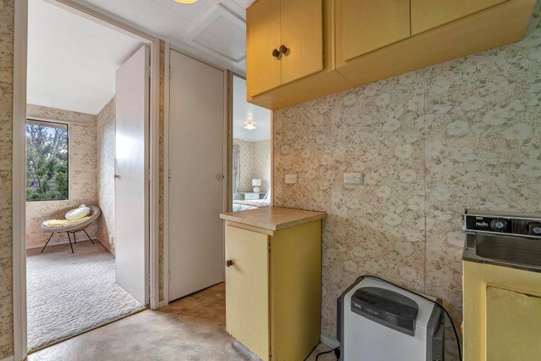 Photo of property in 1/12 Atiawa Street, Glen Avon, New Plymouth, 4312