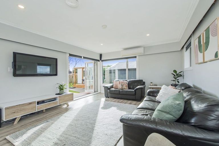 Photo of property in 9 Bellina Place, Broomfield, Christchurch, 8042