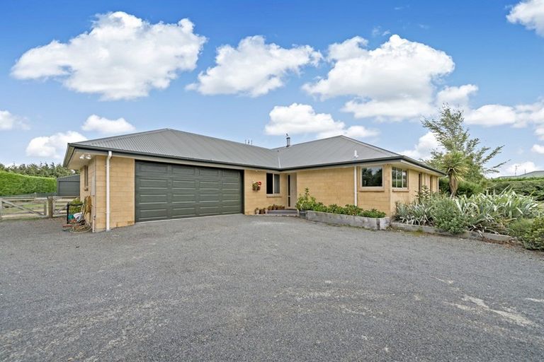 Photo of property in 20 Piako Drive, Darfield, 7571