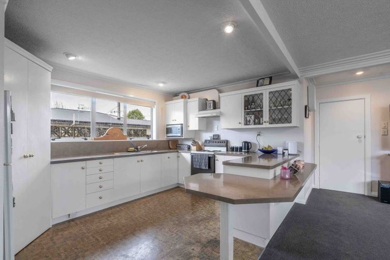 Photo of property in 18 Ballantrae Street, Wallacetown, 9816