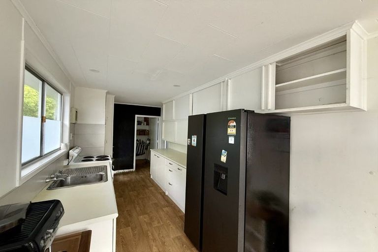 Photo of property in 8 Moera Place, Stanmore Bay, Whangaparaoa, 0932