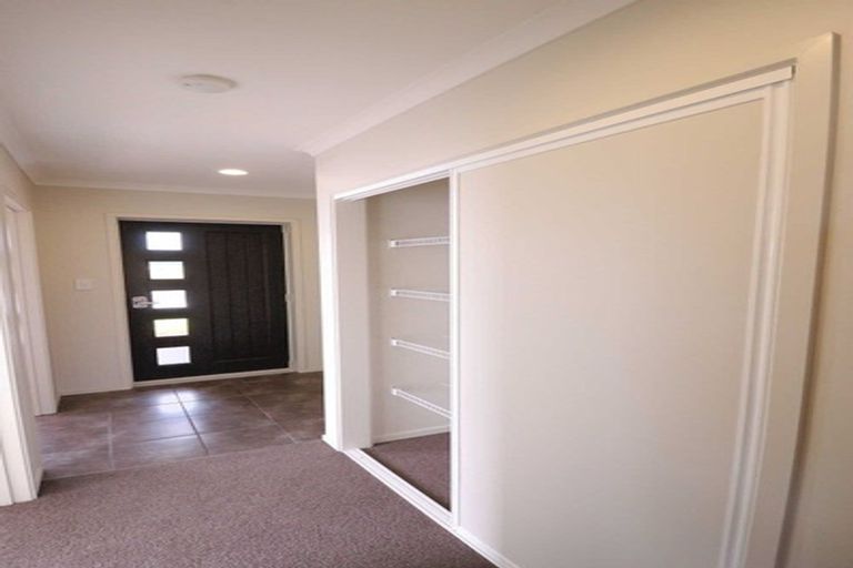 Photo of property in 39 Pakohe Street, Pegasus, 7612