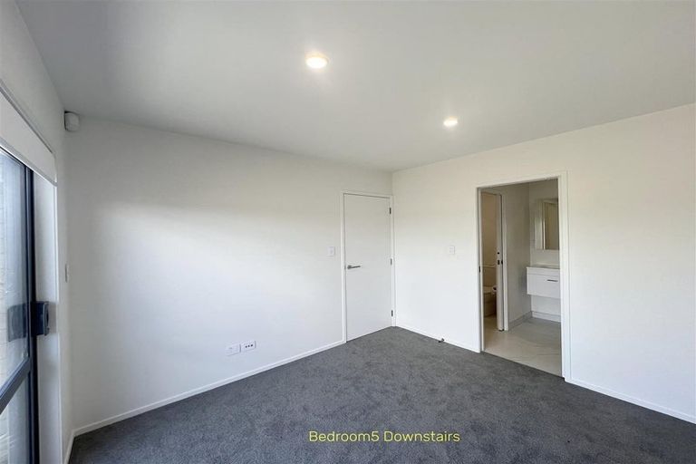 Photo of property in 2 Kaitiaki Drive, Clarks Beach, 2122