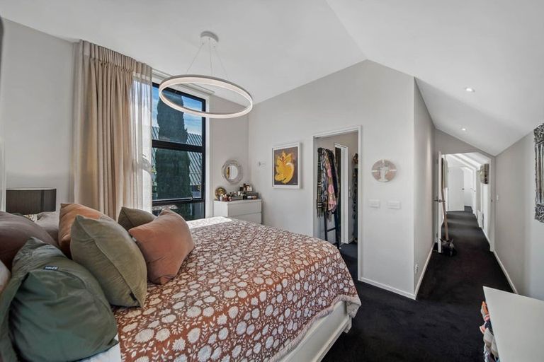 Photo of property in 10 Shrewsbury Street, Merivale, Christchurch, 8014