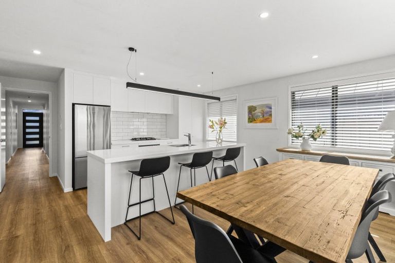 Photo of property in 46 Muster Road, Jacks Point, 9371